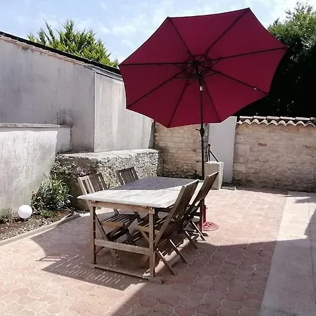 Les Tremieres Ferienhaus